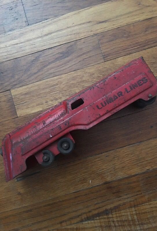 Vintage toy train /Lumar lines /great home decor piece