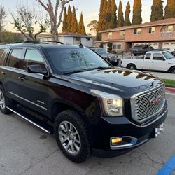2016 GMC Yukon Denali 