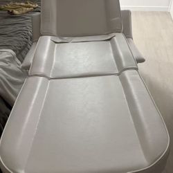 Beauty Salon Bed