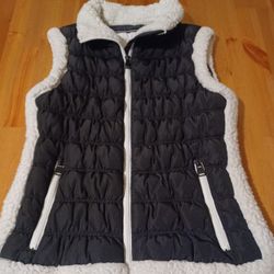 Calvin Klein Black Sherpa Performance Vest Women's Size Small 