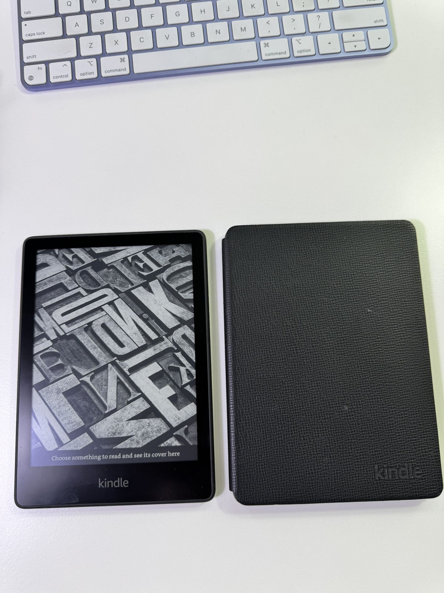 Kindle Paperwhite 11th Gen (2021) With Leather Cover