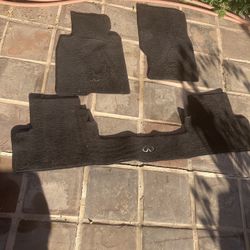 2007 Infiniti G35 Black Carpet Floor Mats