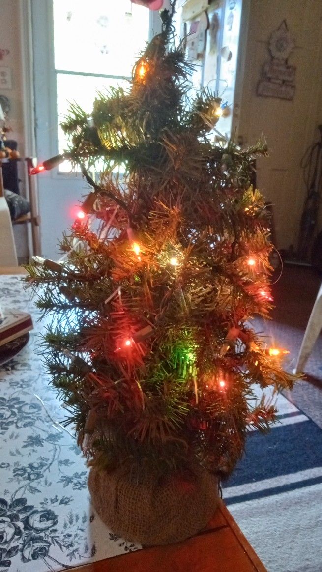 Table Top Christmas Tree Good Condition $8.00