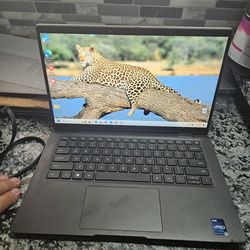 DELL 7430 14" TOUCH Laptop Intel i7-12th gen,16GB Ram,512GB SSD Windows 11