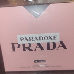 Prada Paradoxe Eau De Parfum 