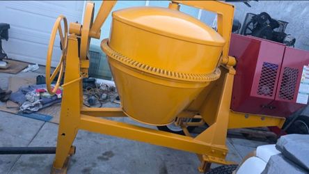 Concrete Mixer Best 9.5cu New honda 8hp ENGINE