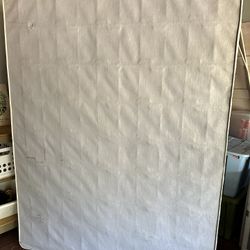 FREE Queen Sized Box Spring