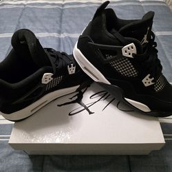 Jordan 4 thunder sz 6.5y gs