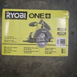 RYOBI

ONE+ 18V Cordless 5 1/2 in. Circular Saw (Tool Only

