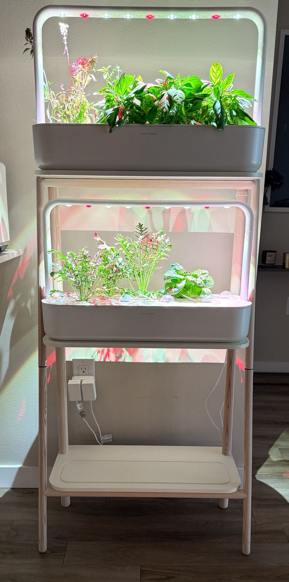Click n Grow 9 X 2 With Shelf System