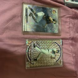 Mike Piazza 2  Holographic Bowman’s Best Baseball Cards