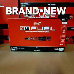 Milwaukee
M12 FUEL 12V Lithium-Ion Compact 1/4 in. Cordless Ratchet Kit with Battery, and Charger