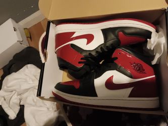 Air Jordan 1 High Sneakers Red Black White
