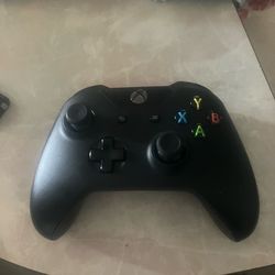 Xbox one controller ( works wonderful)