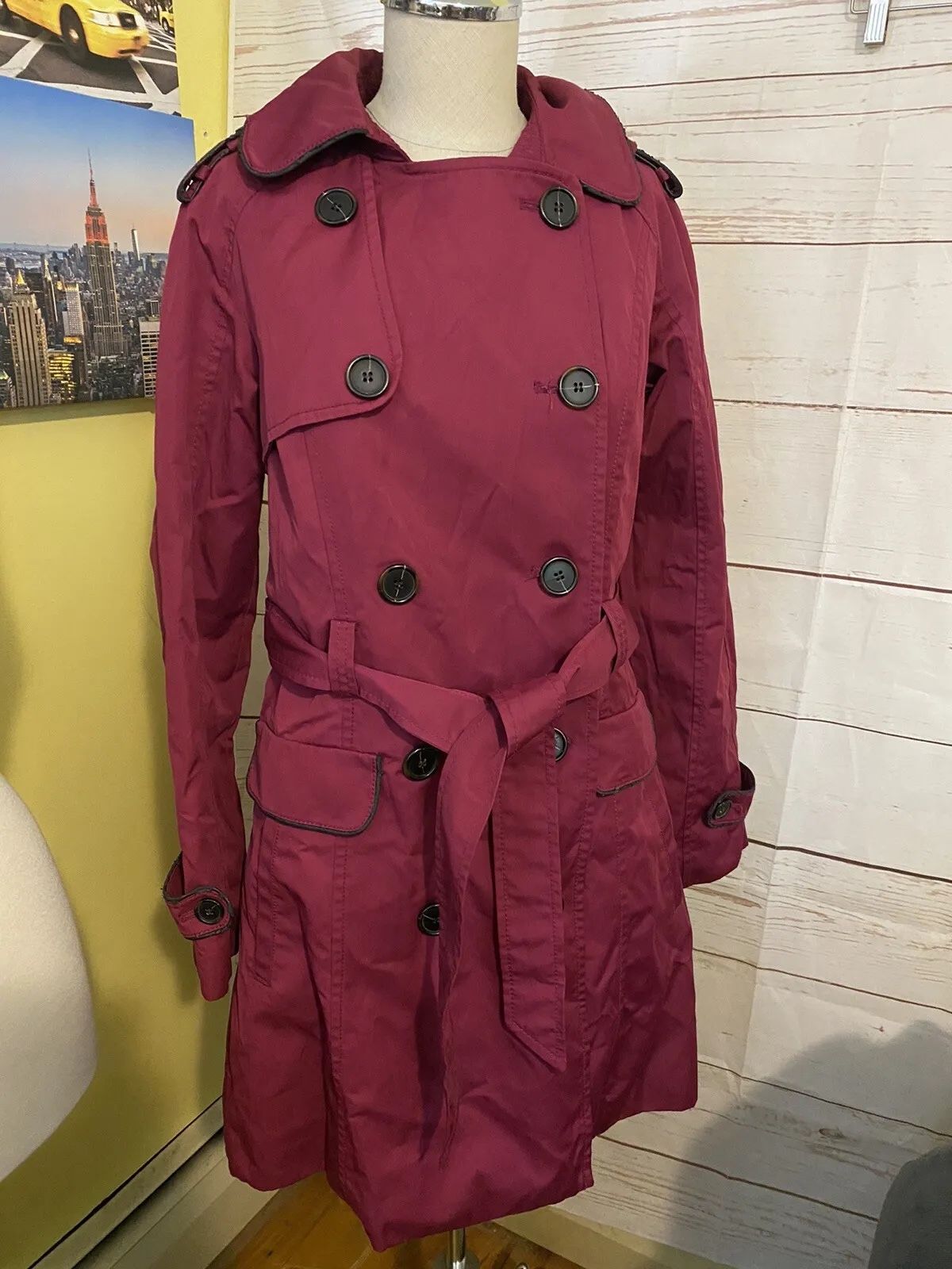 Jones New York Women’s Small Double Breasted Trench Coat Belted Maroon