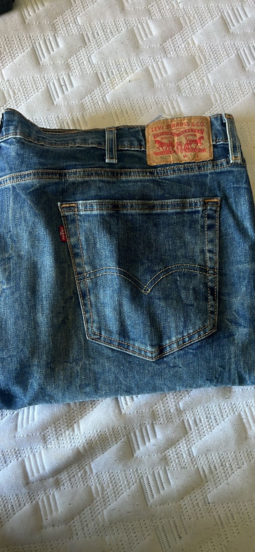 Men’s Levi Jeans