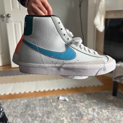 Nike Blazers Pure Platinum Laser Blue