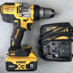 Dewalt Hammer Drill, 5ah Battery + Charger
