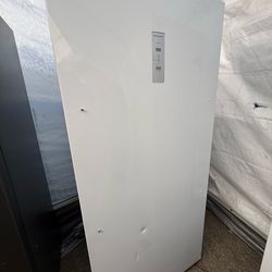 Frigidaire StandUp Freezer🌸