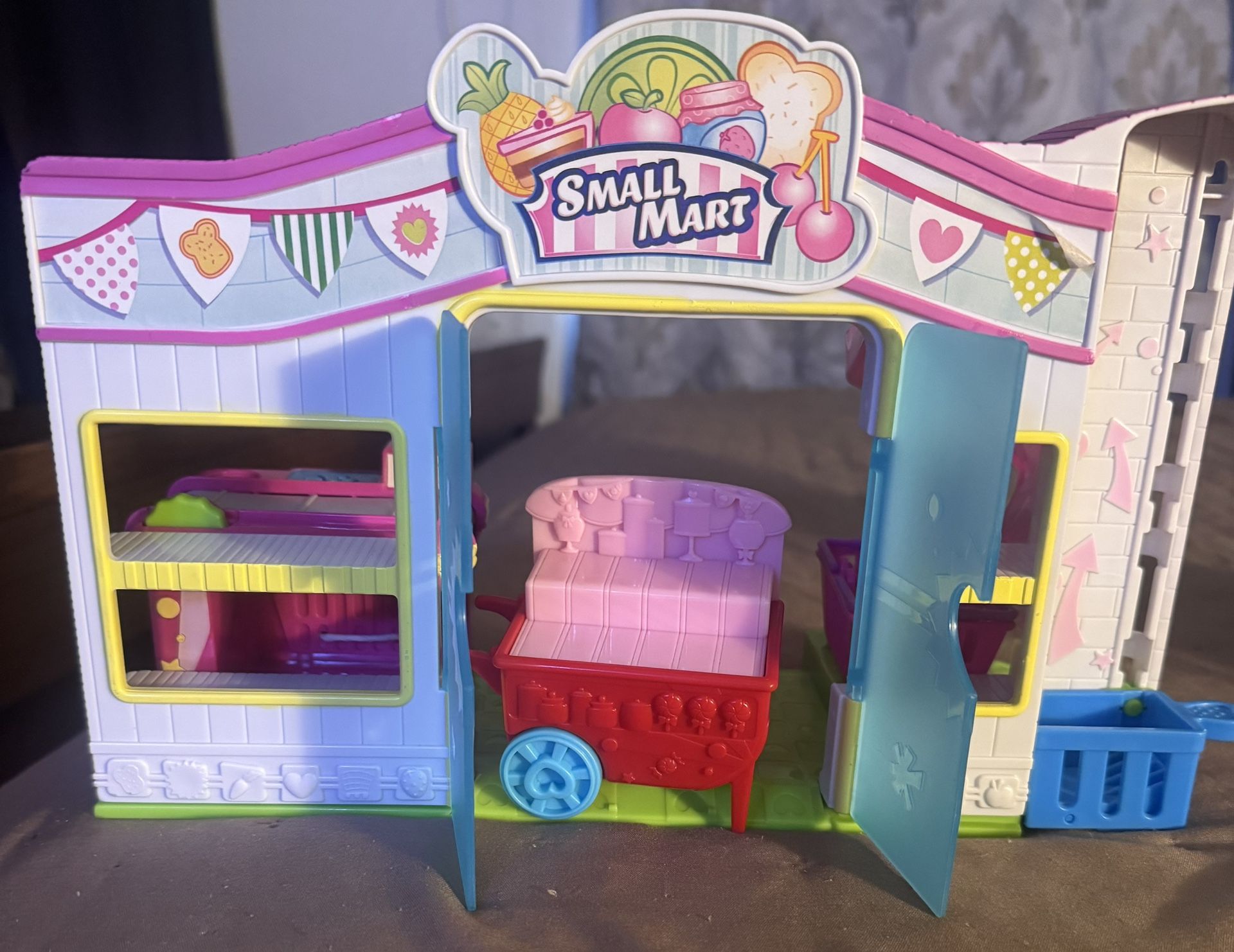 supermercado de Shopkins Small Mart.