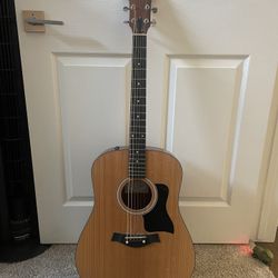 Taylor Acoustic Electric e110 Guitar