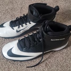nike superbad shark white black men's athletic cleat size 12