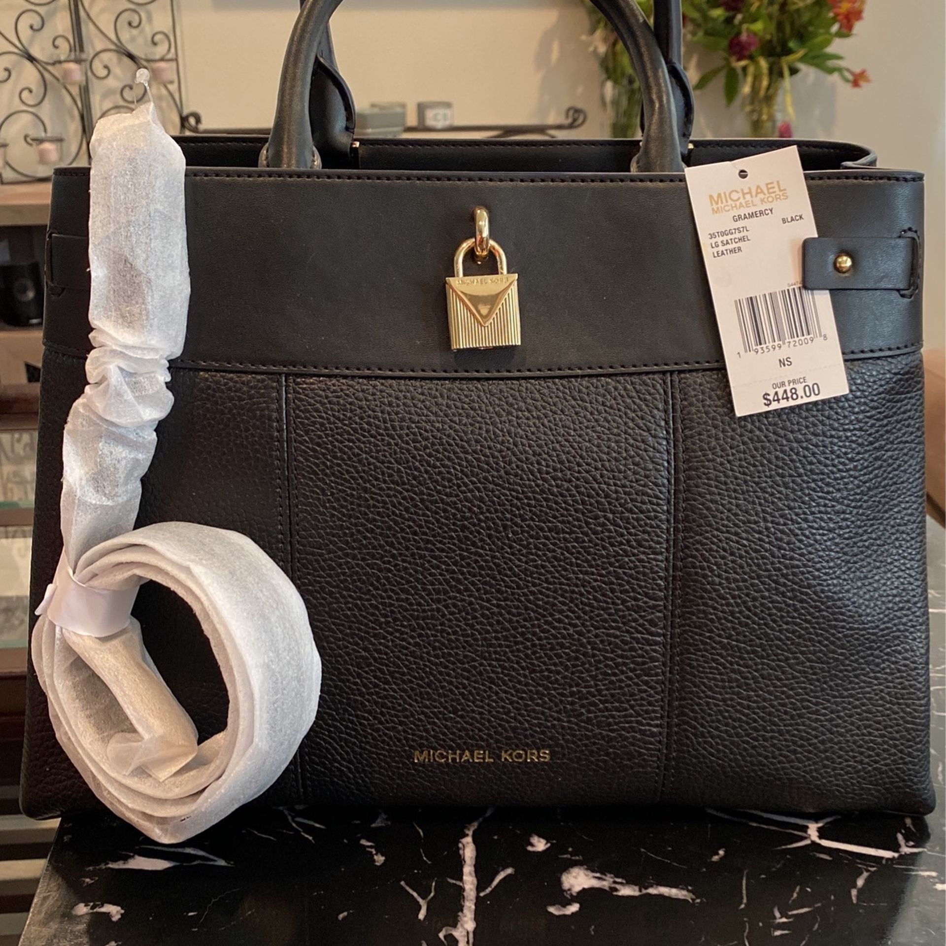 Brand New Black Michael Kors Purse W/ Shoulder Strap Tags Attached & MK gift Bag W/ Tissue