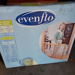 NIB Evenflo Stair Gate