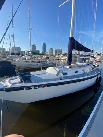 Ericson 35' Sailboat For Sale