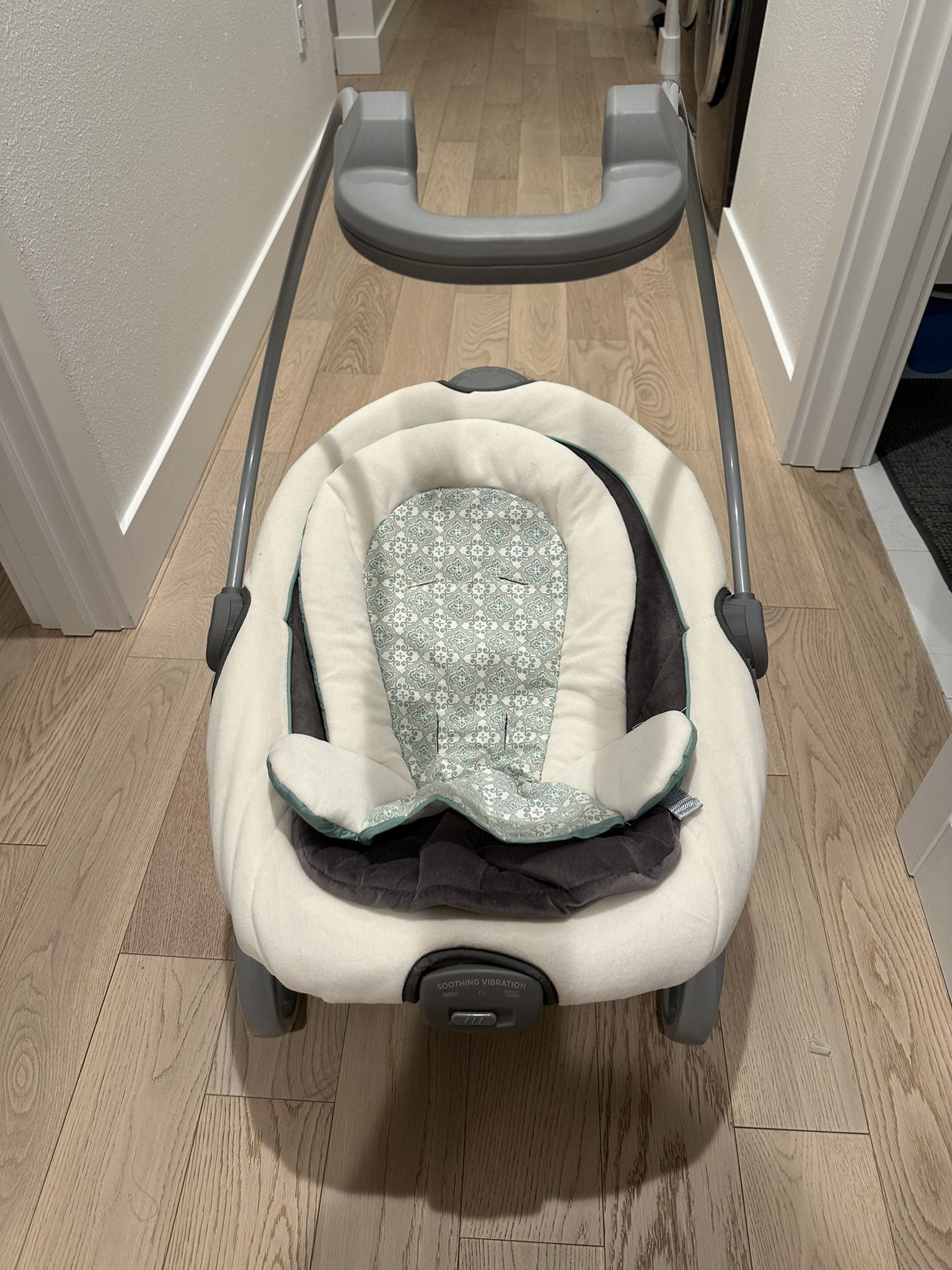 Graco Baby Swing