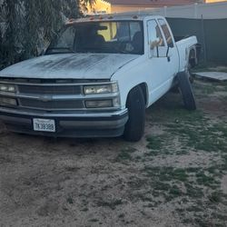 1989 Chevrolet C3500 Parts Truck