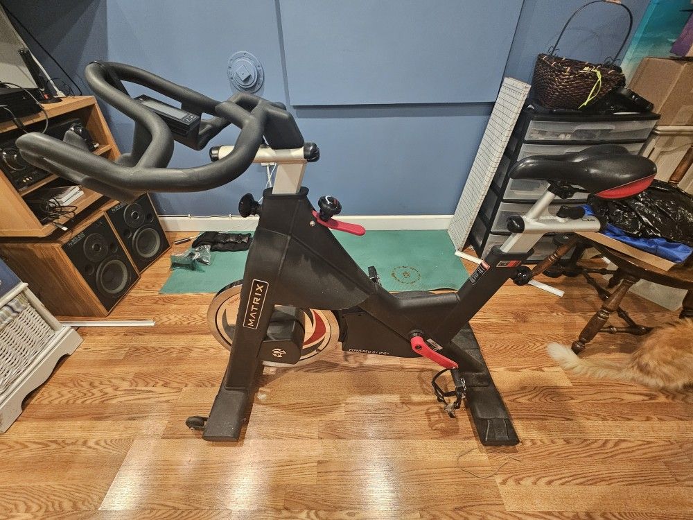 Matrix Spin Cycle Stationary