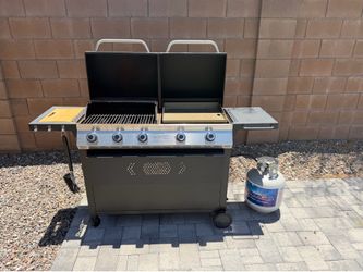 Captiva Designs 5-Burner Grill & Griddle Combo