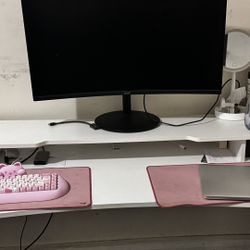 Computer desk/workstation 