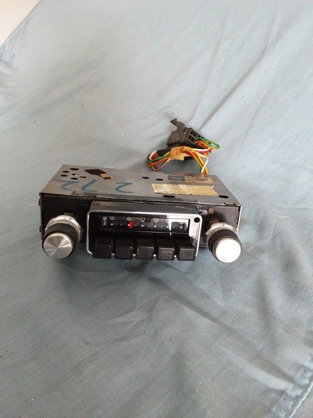 Vintage AM RADIO (NEW)