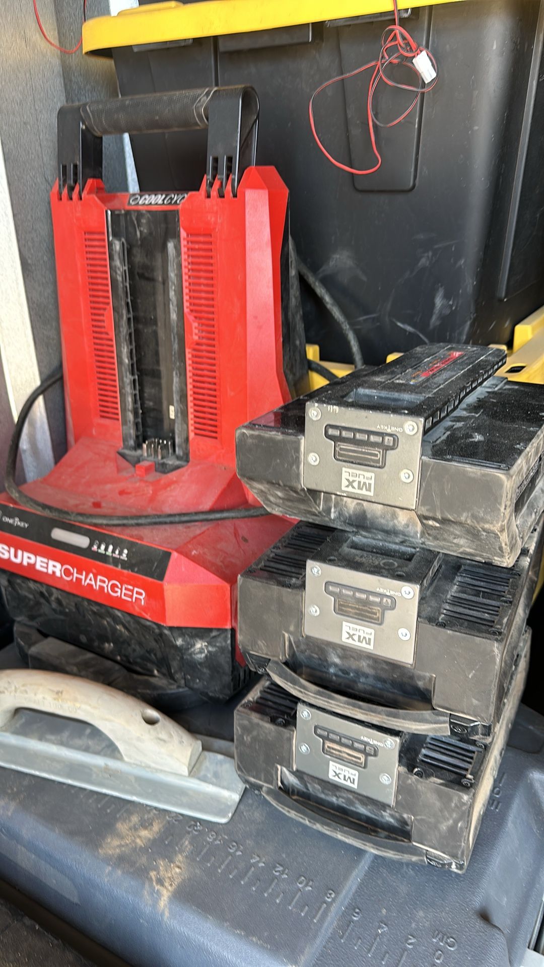 Milwaukee 14in Cut Off Saw