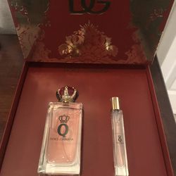 Dolce Gabbana Q Eau De Parfum Giftset 3.4oz