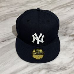 New York Yankees Fitted Hat