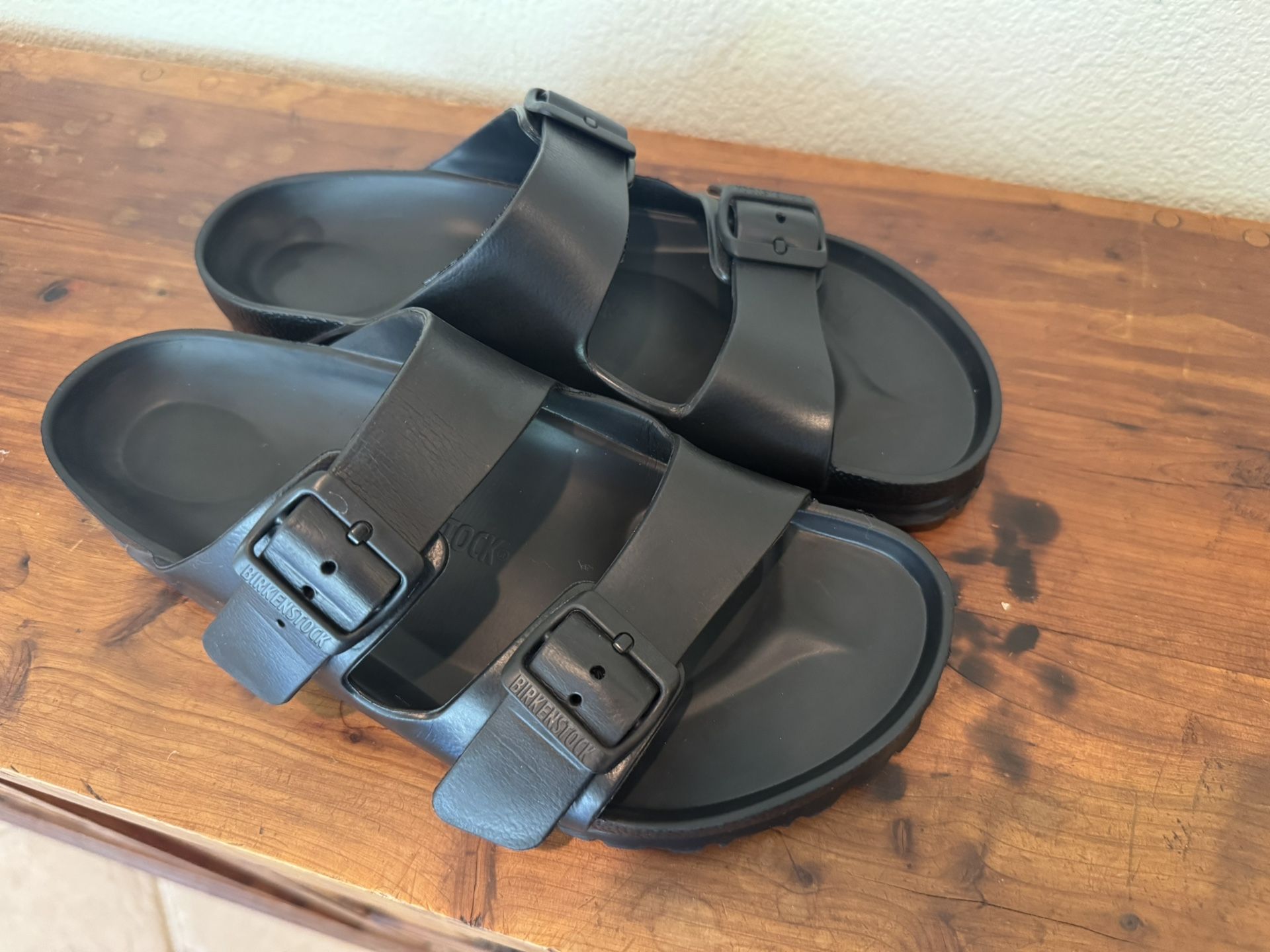 Birkenstock Sandals Rubber Unisex Shoes size 42 (US men's size 9 and a US women's size 10.5.)
