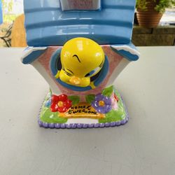 Warner Bros Looney Tunes Tweety Bird Home Tweet Home House Cookie Jar Blue Pink