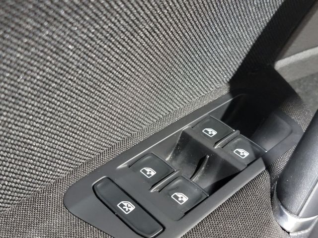 2017 Volkswagen Golf GTI
