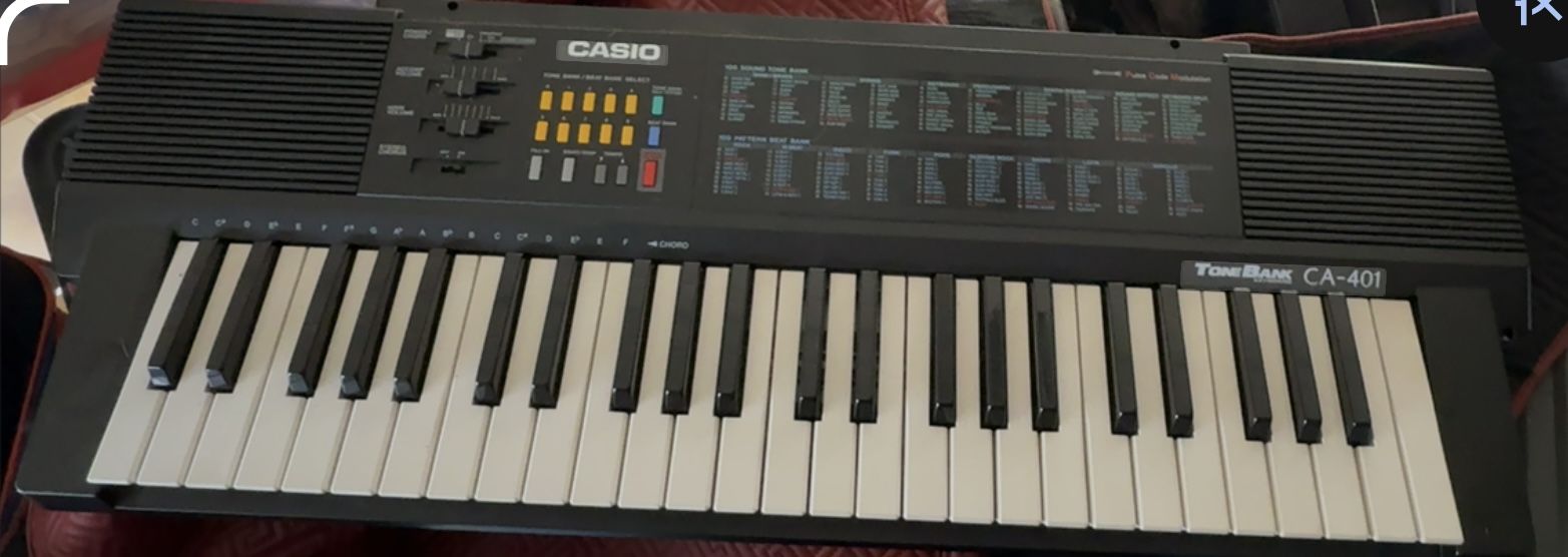 Vintage 1980 Casio Tone Bank Keyboard
