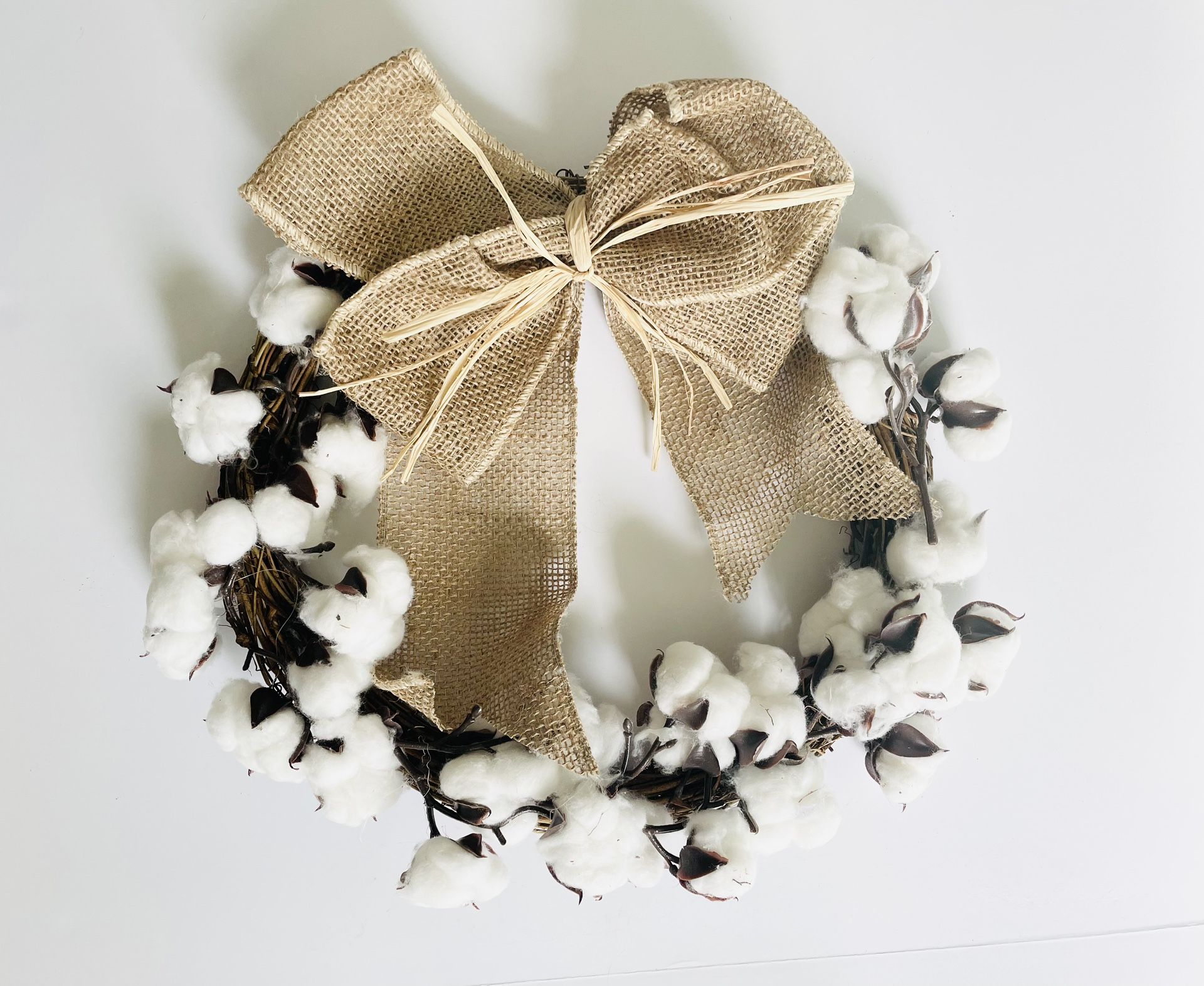Wreath Artificial Cotton Ball Flower Pods Wreath With Burlap Bow 36” Diameter NEW!! NIB