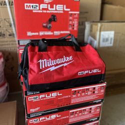 Milwaukee M12 FUEL Brushless Cordless Cut Off Saw Kit