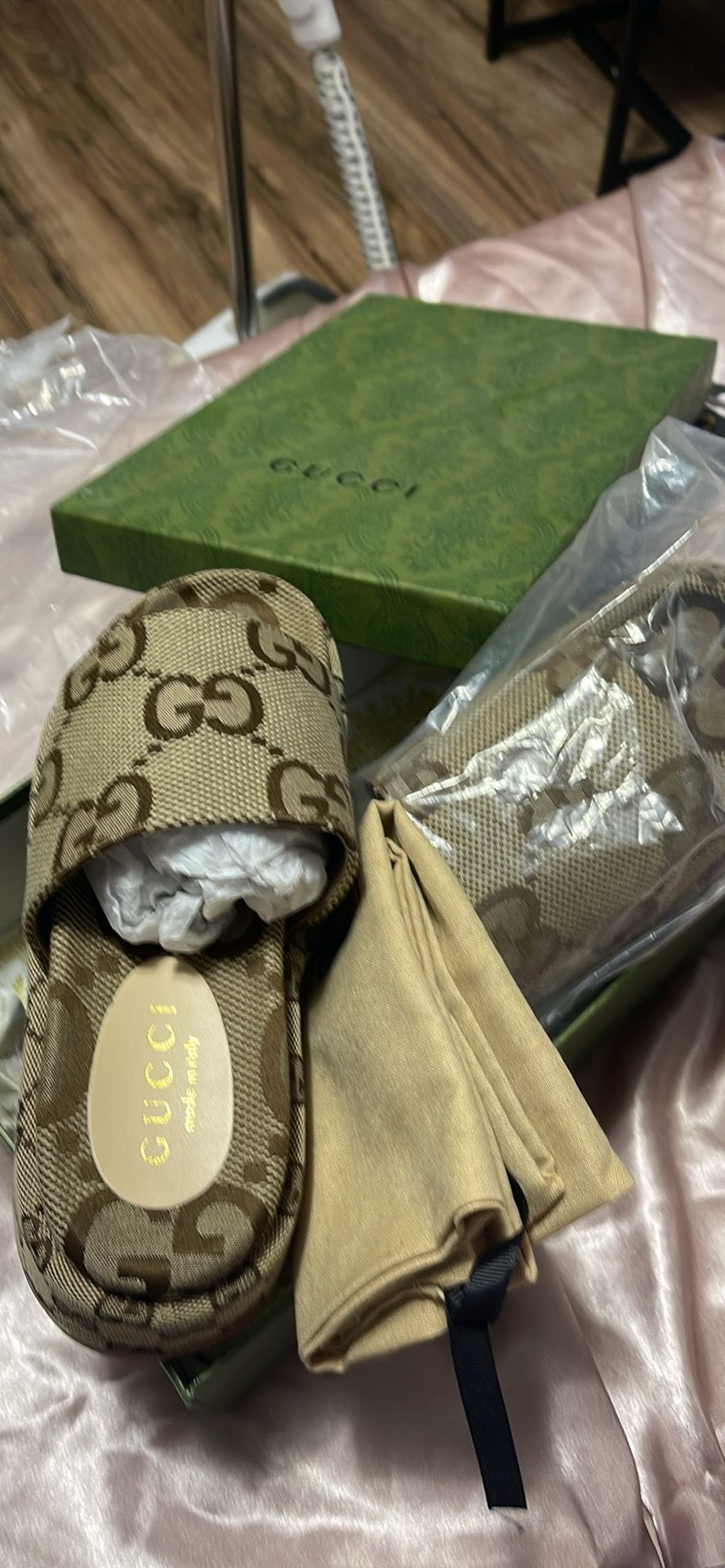 gucci shoe