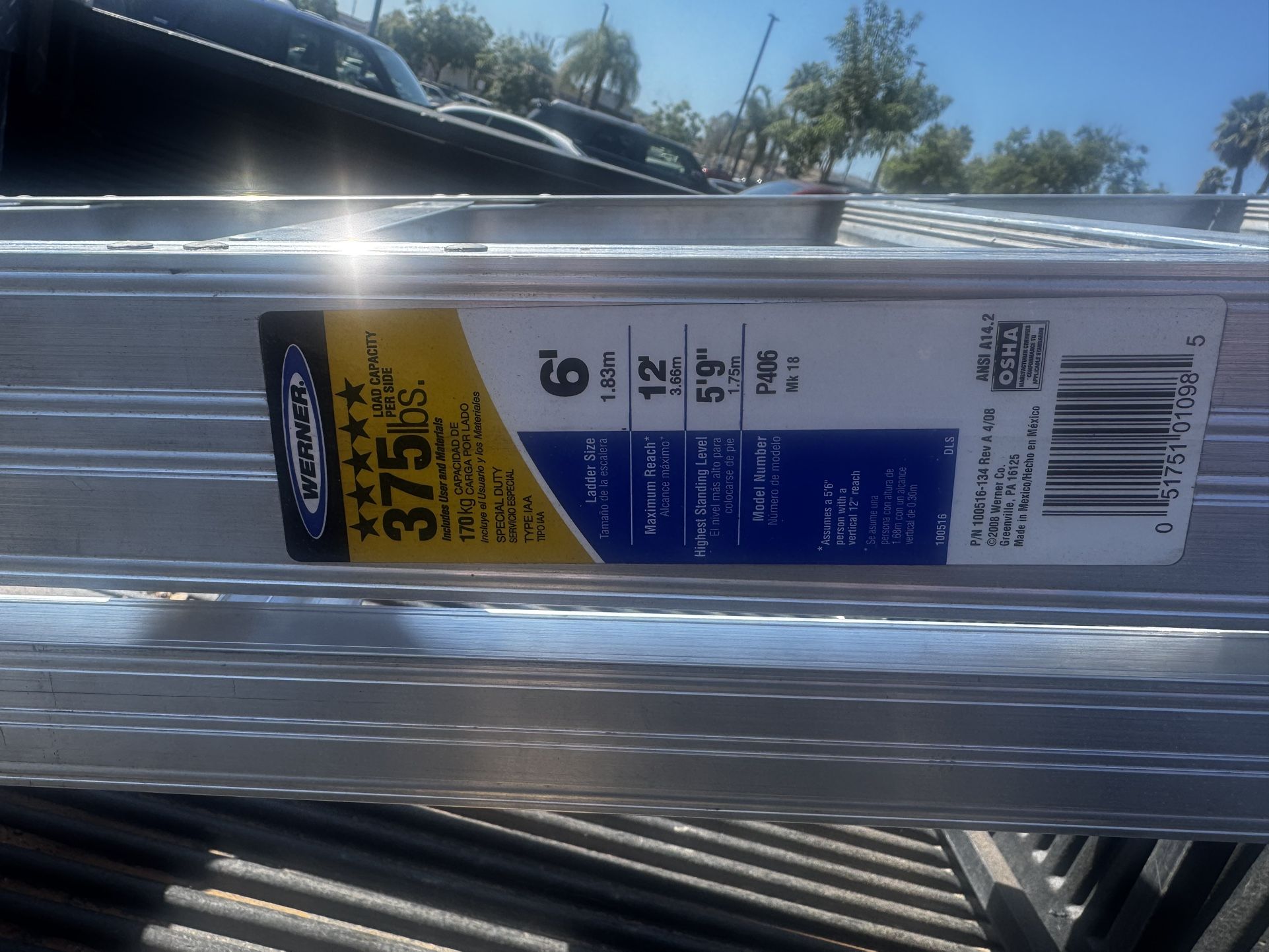 Werner 6ft Aluminum Ladder 375 Lb Capacity Special duty