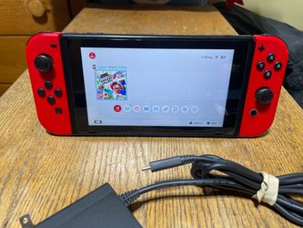 Nintendo Switch v1 Console Gaming System HAC-001 Black - Red Joycons