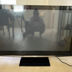 50’ Panasonic HD tv 