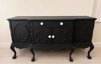 Beautiful Vintage/Antique-Style Ornate Sideboard / Buffet - Painted Black $700 OBO