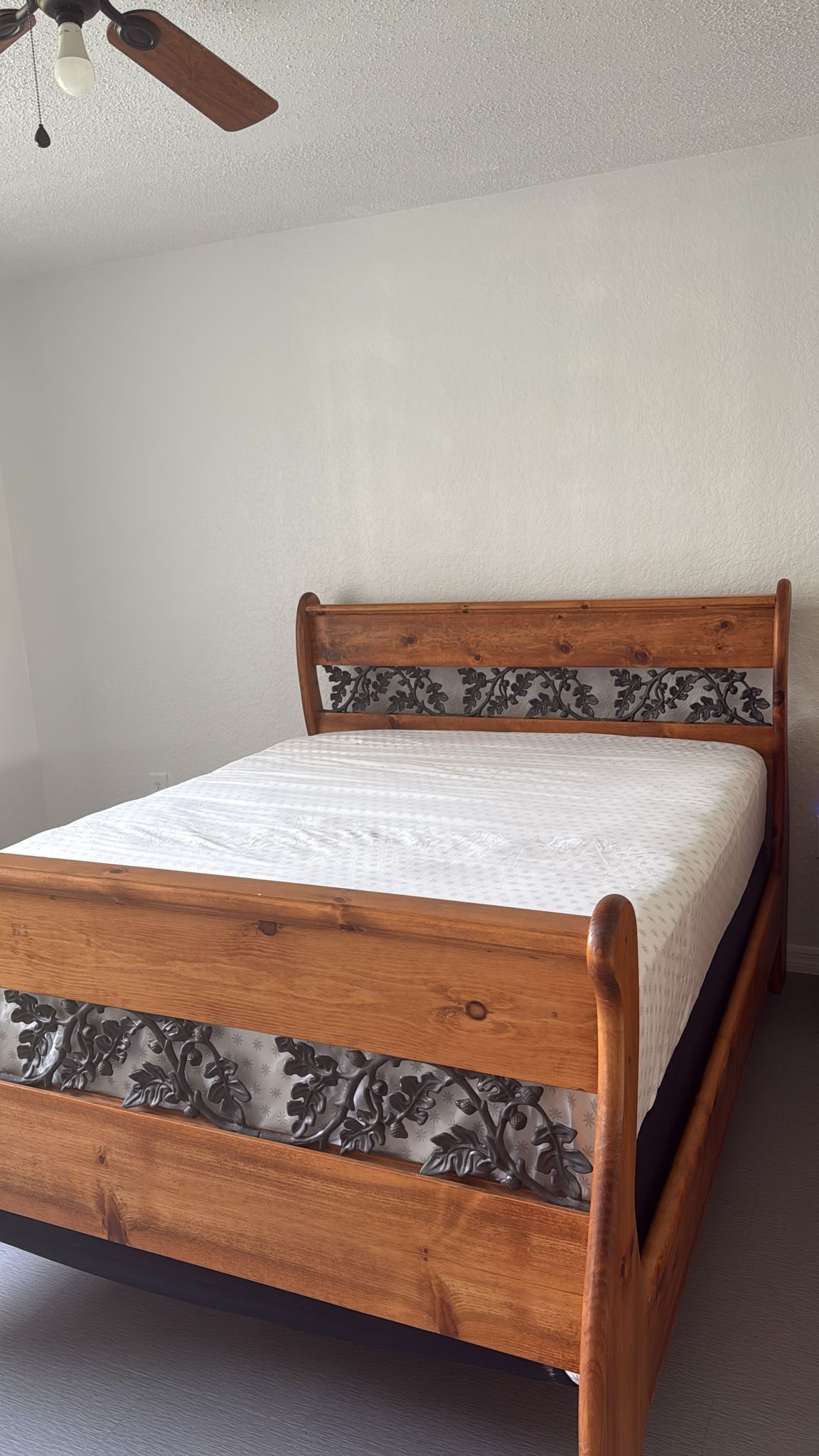 Juego De Cuarto De Madera 